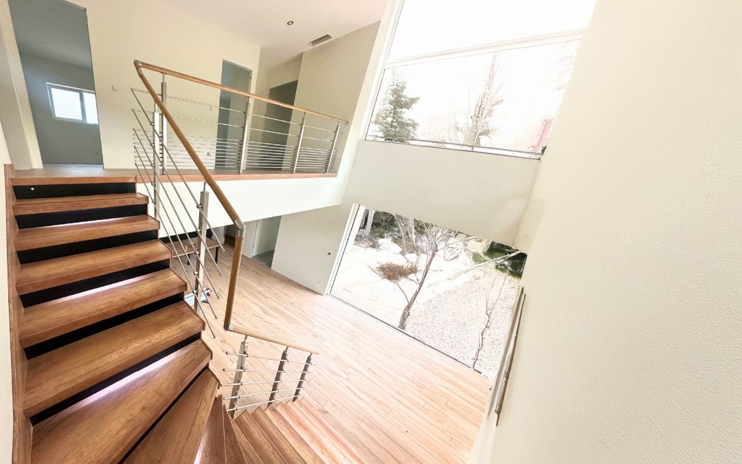 Budget rénovation : comment intégrer l’escalier sans faire exploser les coûts
