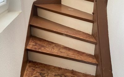 Rajeunir un escalier en bois : les techniques modernes de nos experts
