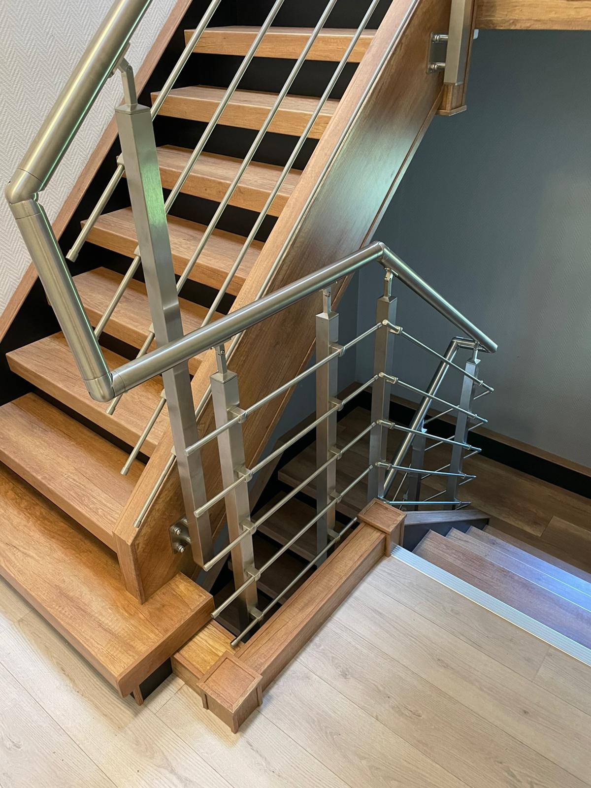 Recouvrment d'escalier et garde corps design installés par Escal Concept