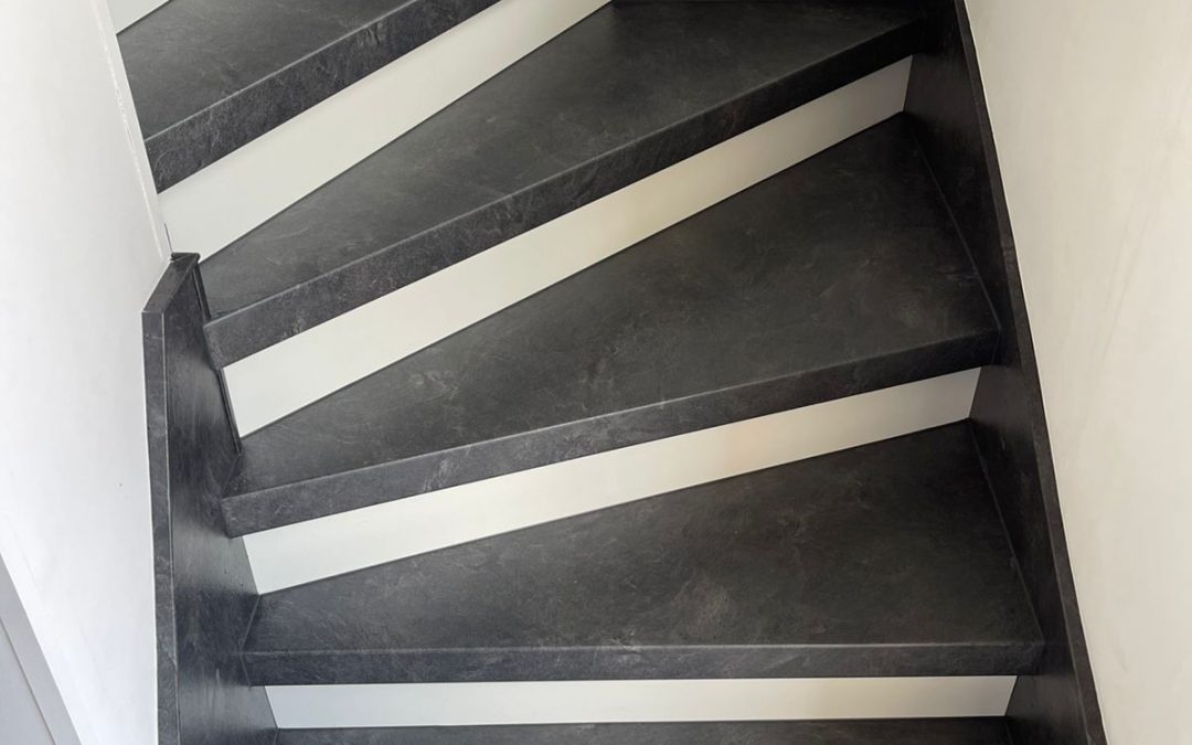 Habillage de marches : comment un couvre-marche sur mesure change tout