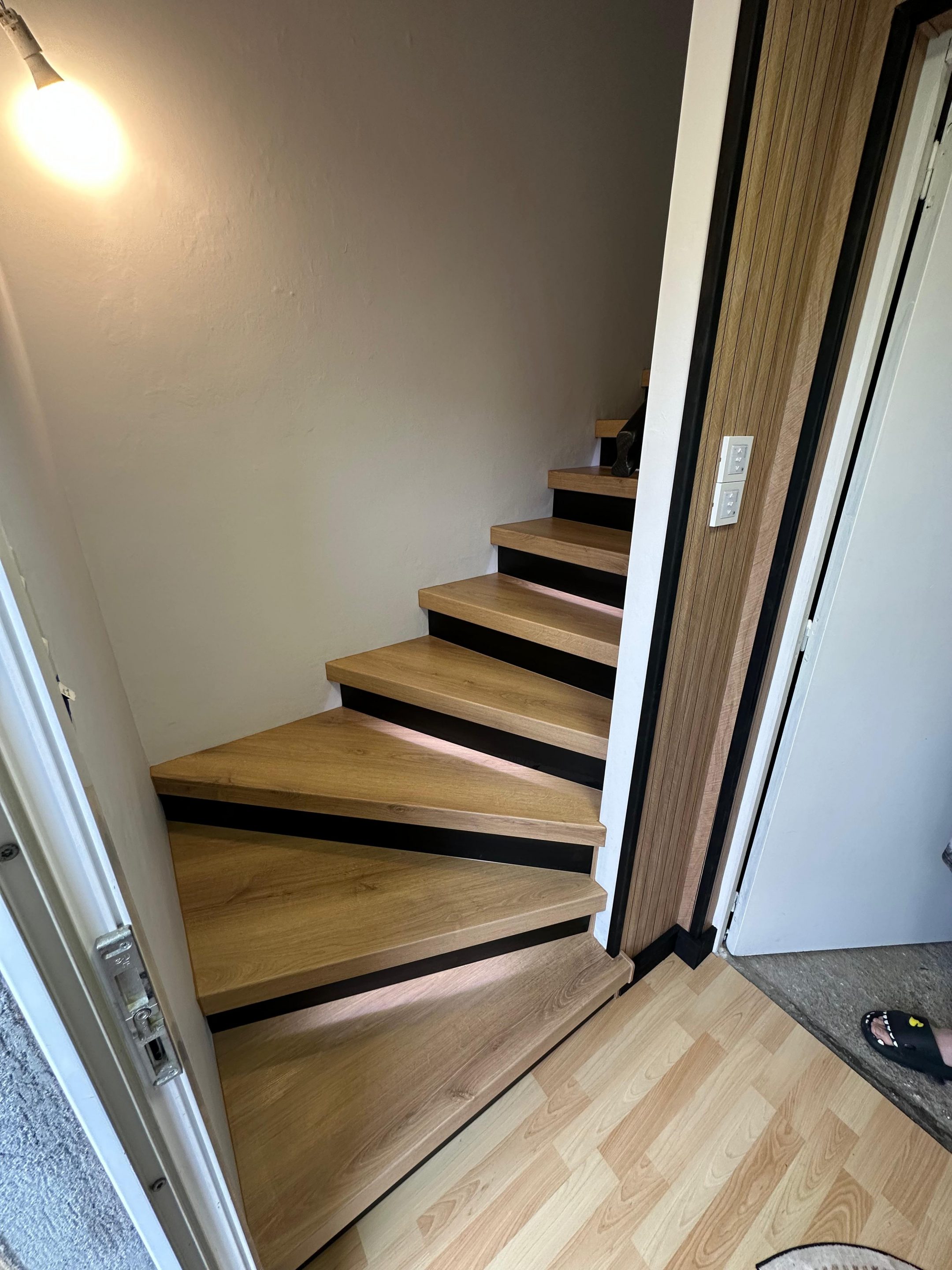 Rénovation escalier à LE VAL D AJOL – AXEL – Photo 3