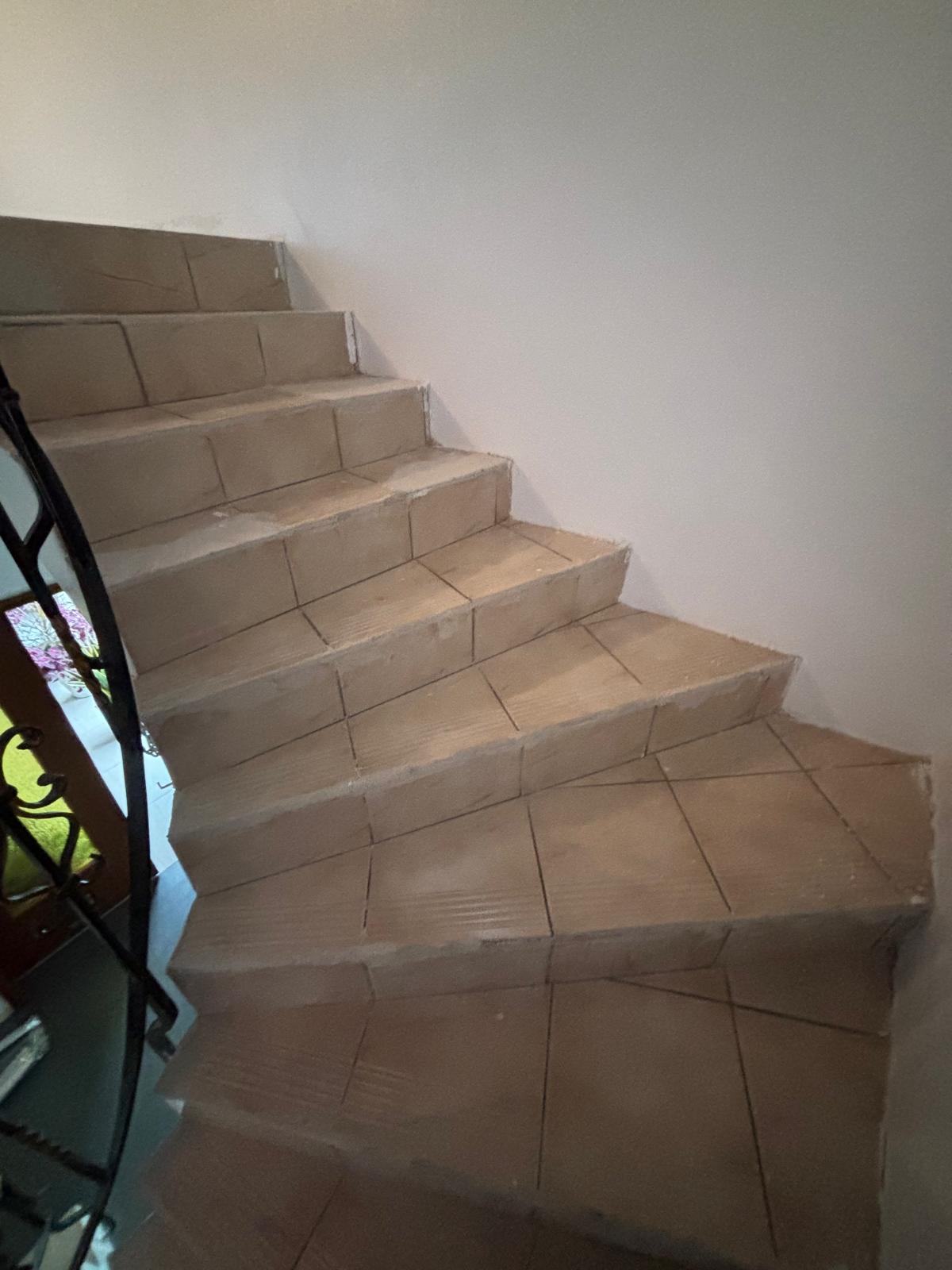 Rénovation escalier à ESCH SUR ALZETTE – CARMEN – Photo 5