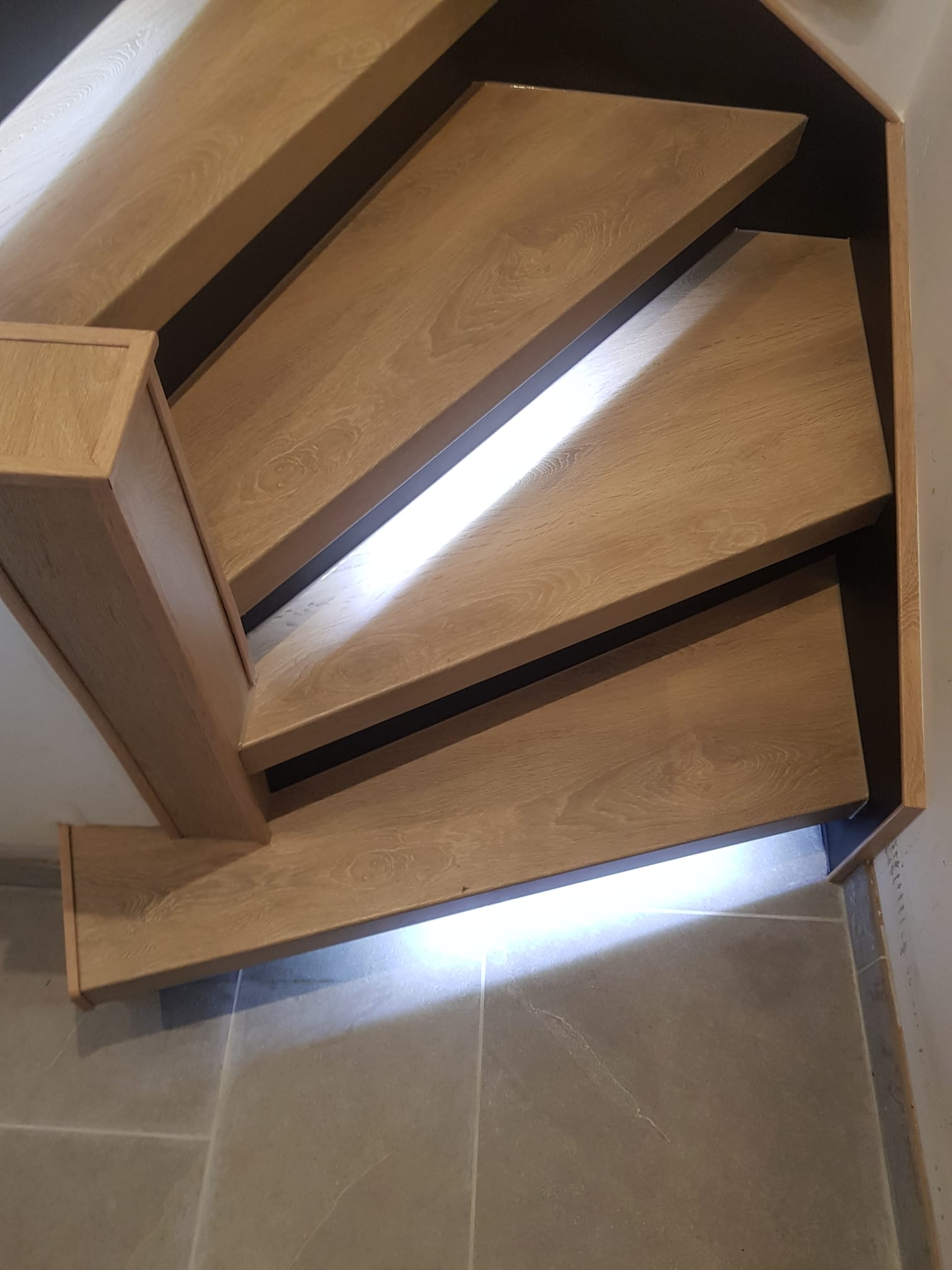 Rénovation escalier à SAINT AVOLD – BENOIT – Après travaux – Photo 3