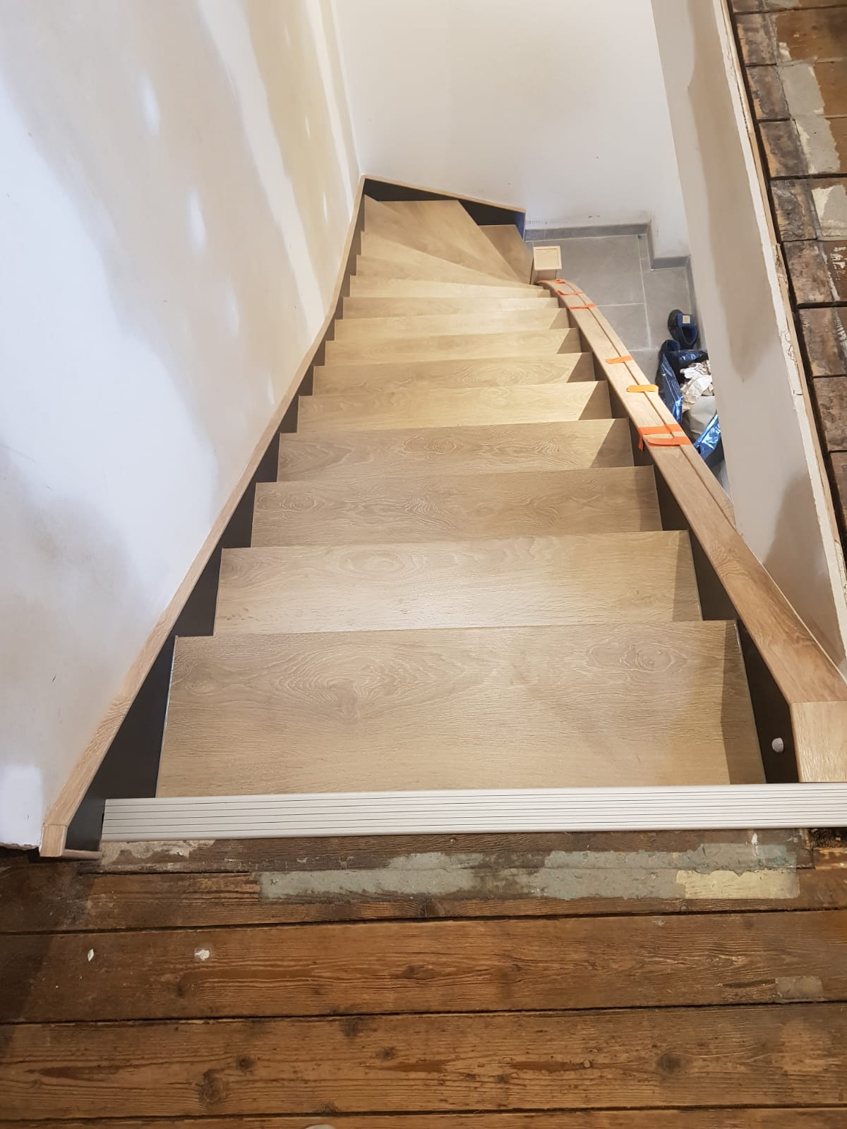 Rénovation escalier à SAINT AVOLD – BENOIT – Après travaux – Photo 4