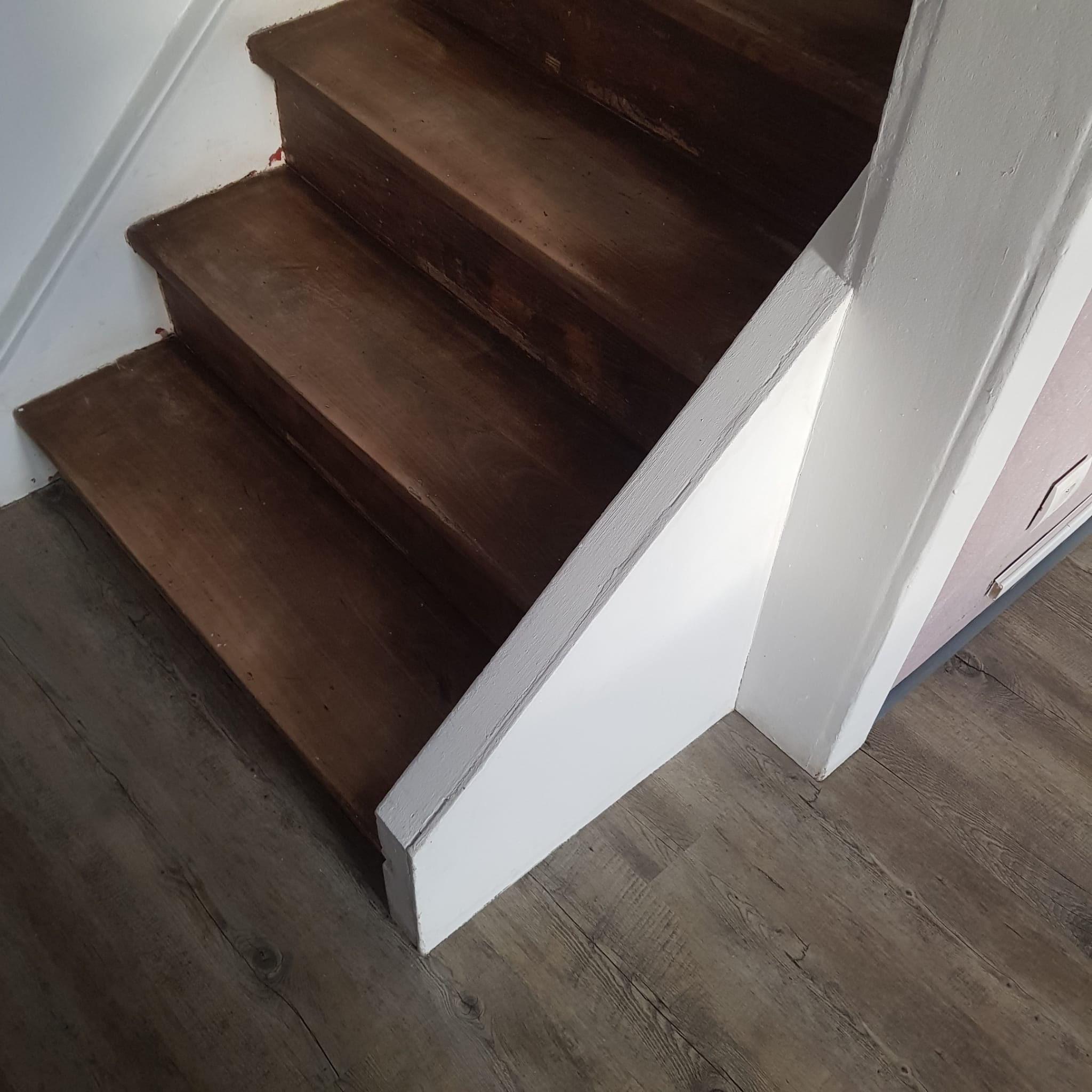 Rénovation escalier à SAINT AVOLD – SABASTIEN ET NATHALIE – Avant travaux – Photo 2