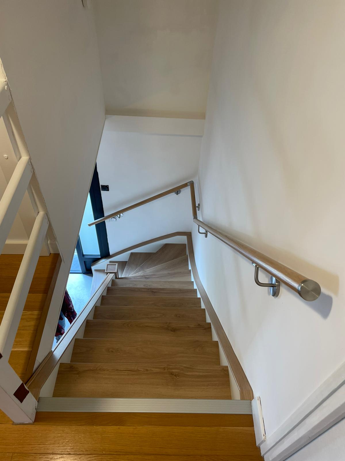 Rénovation escalier à SAILLY LEZ LANNOY – BARBARA – Après travaux – Photo 6