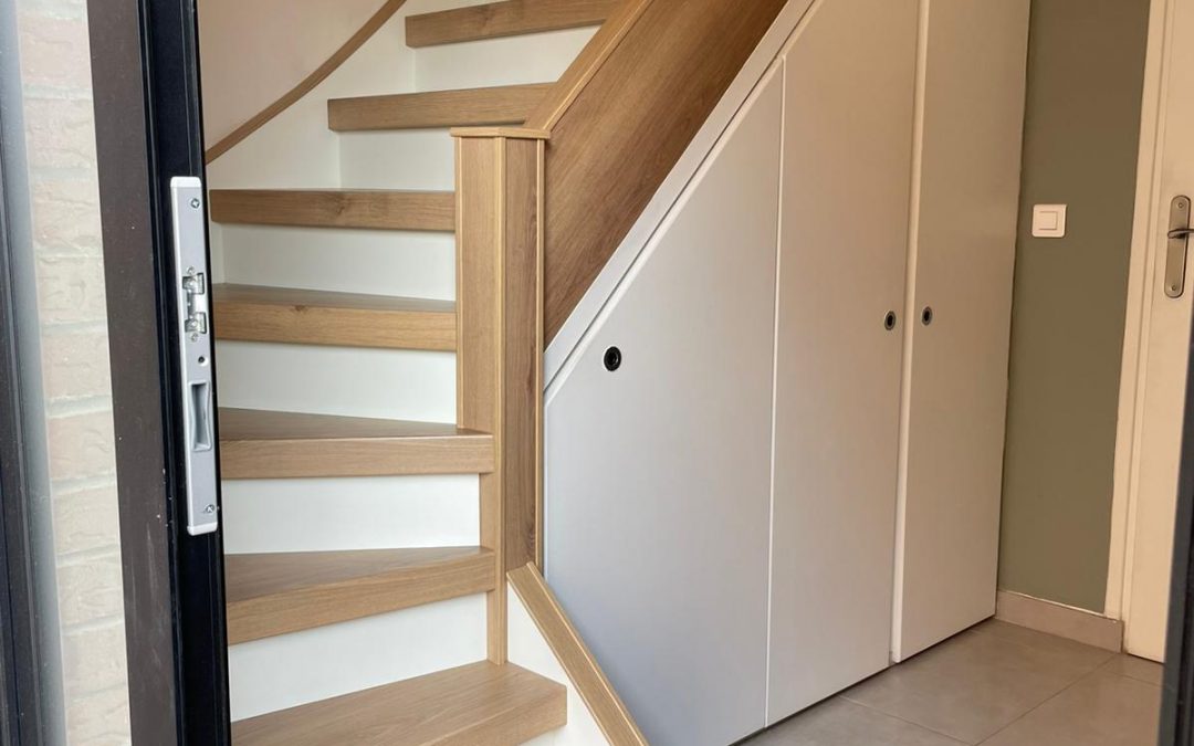 Limon intérieur ou extérieur : différences et idées design pour votre escalier