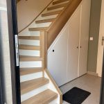 Limon intérieur ou extérieur : différences et idées design pour votre escalier