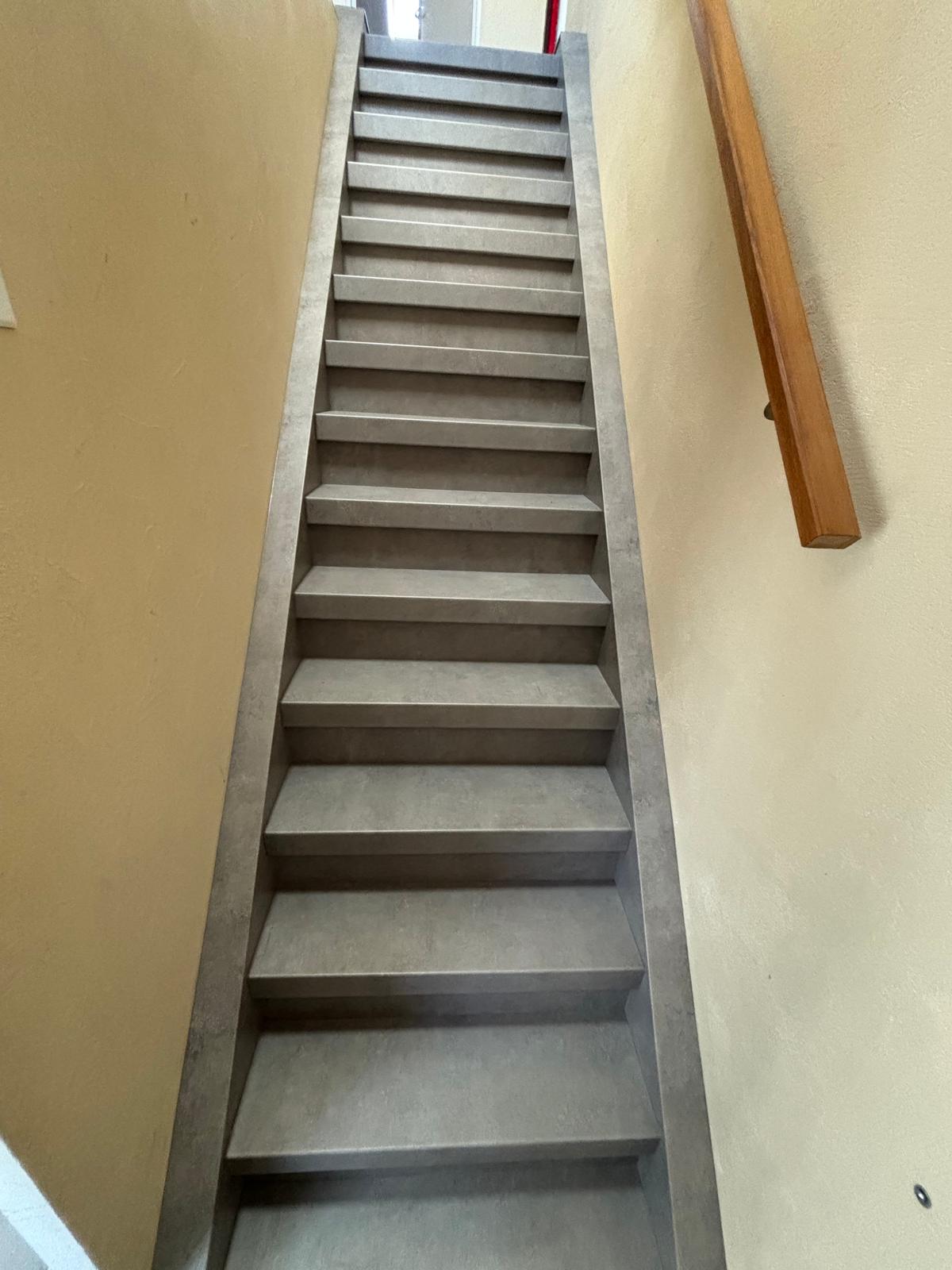 Rénovation escalier à NAUROY – ARNAUD – Après travaux – Photo 4