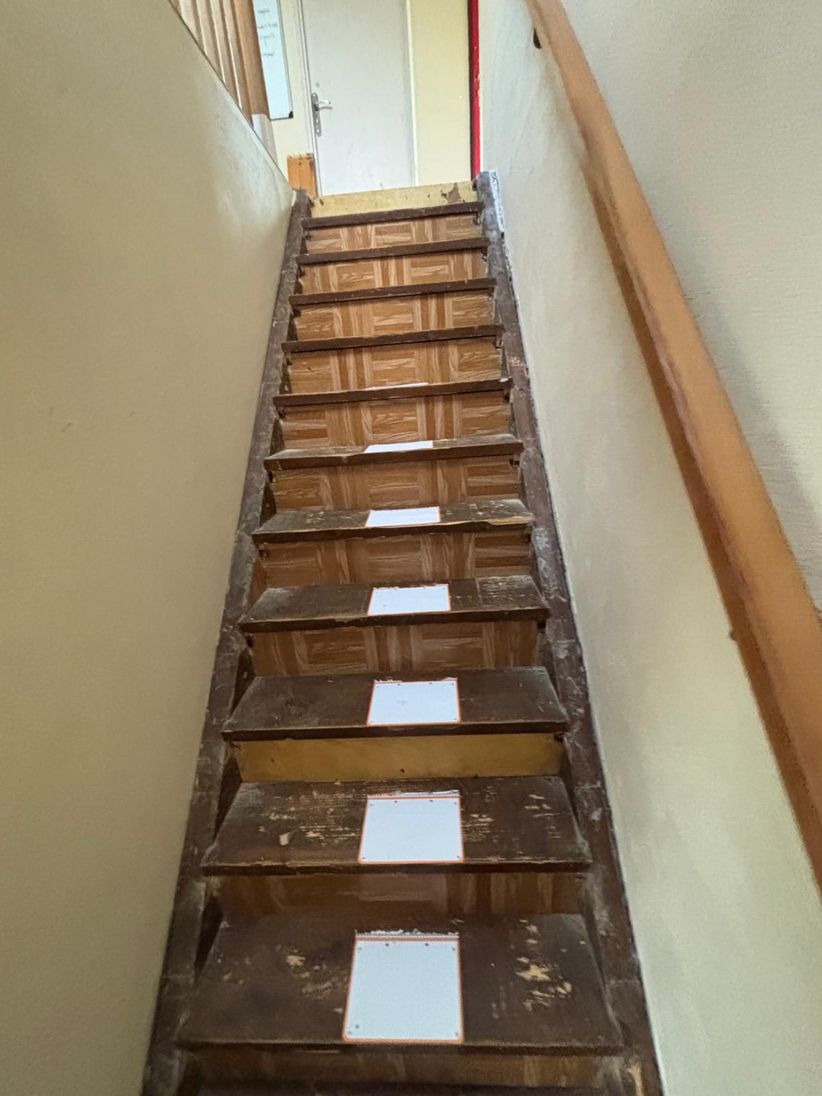 Rénovation escalier à NAUROY – ARNAUD – Avant travaux – Photo 2