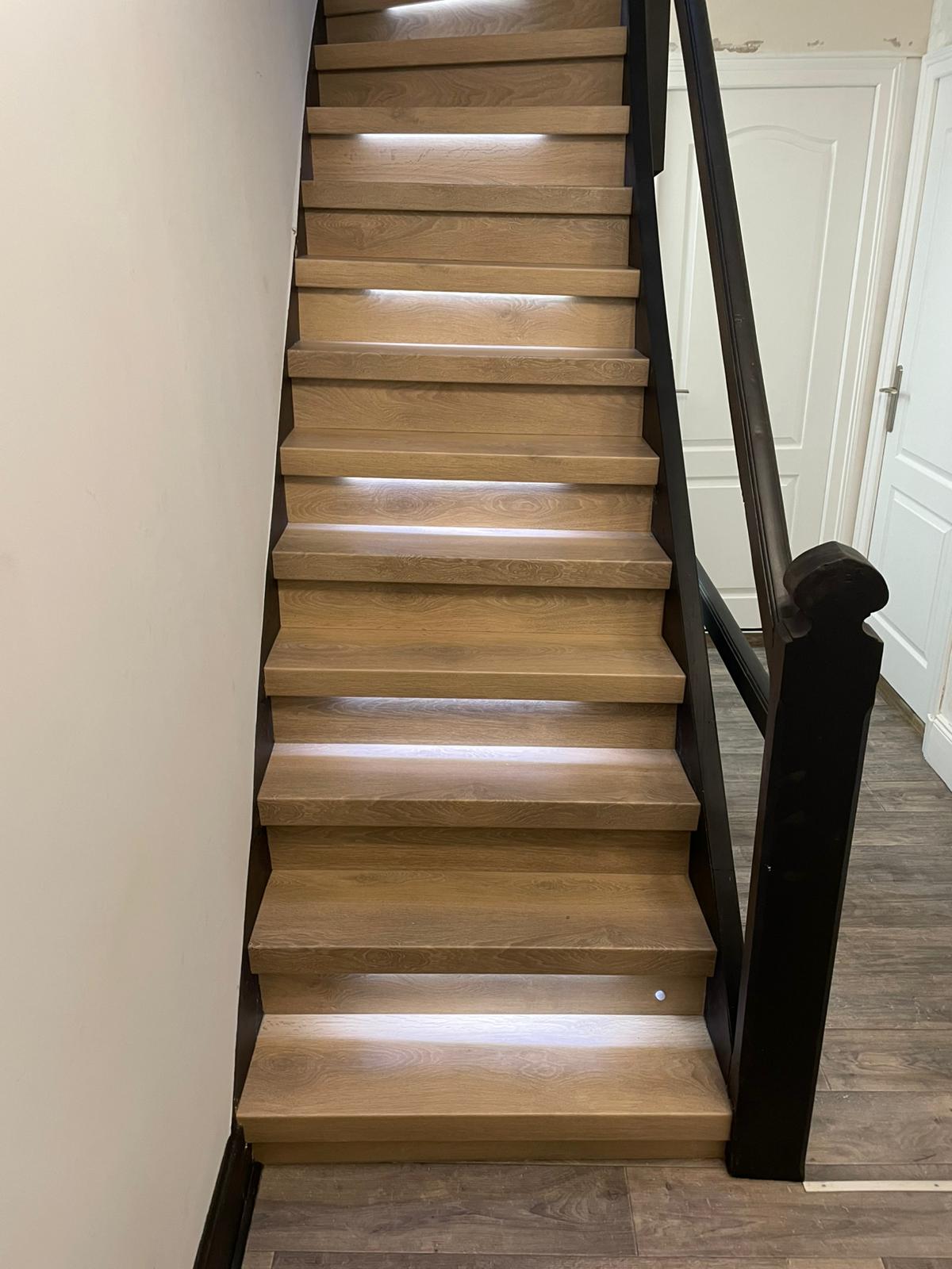 Rénovation escalier à CHARLEVILLE MEZIERES – OLIVIER – Après travaux – Photo 4