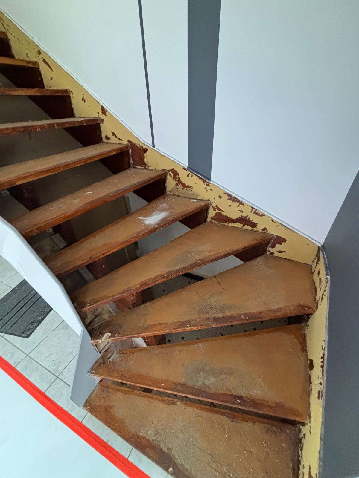Rénovation escalier à PULNOY – DOMINIQUE – Avant travaux – Photo 3