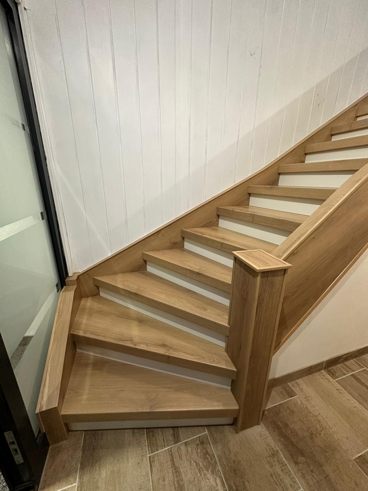 Rénovation escalier à WOUSTVILLER – GINETTE – Après travaux – Photo 3