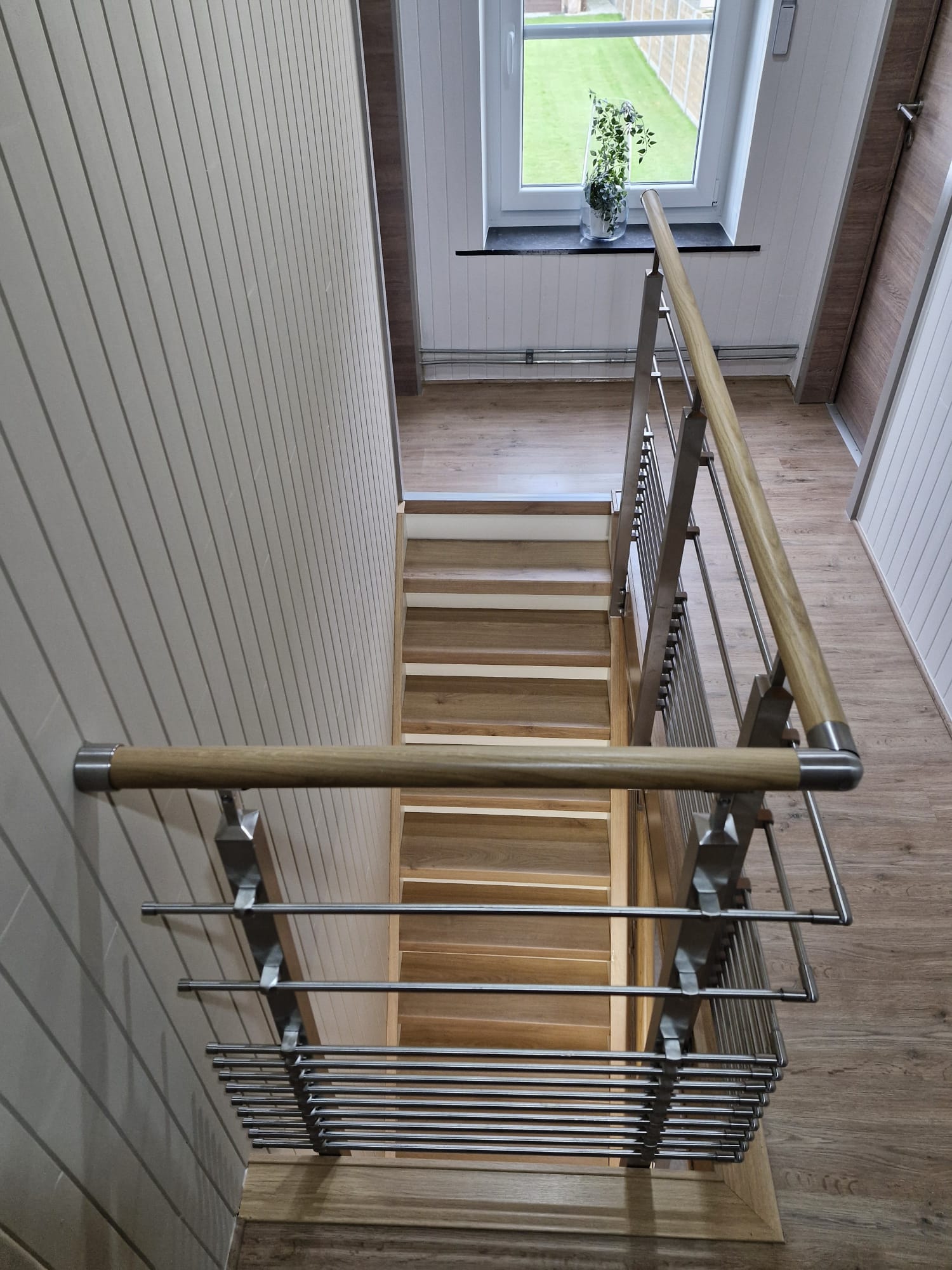 Rénovation escalier à WANZE – PATRICK – Après travaux – Photo 3