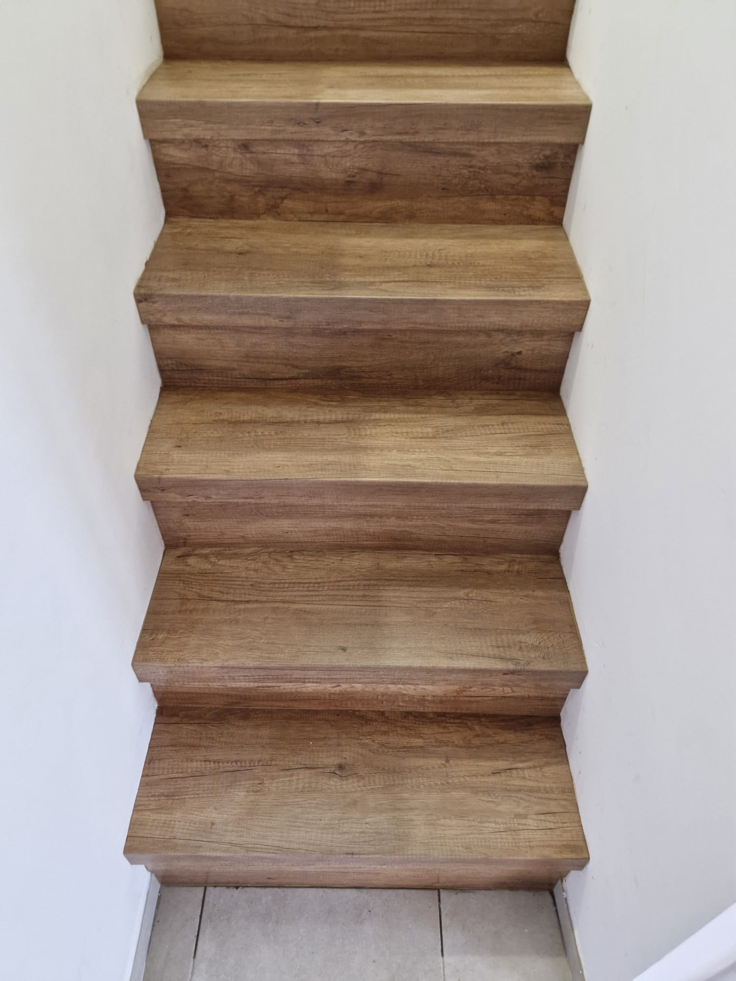 Rénovation escalier à VIREUX WALLERAND – ELOISE – Après travaux – Photo 4