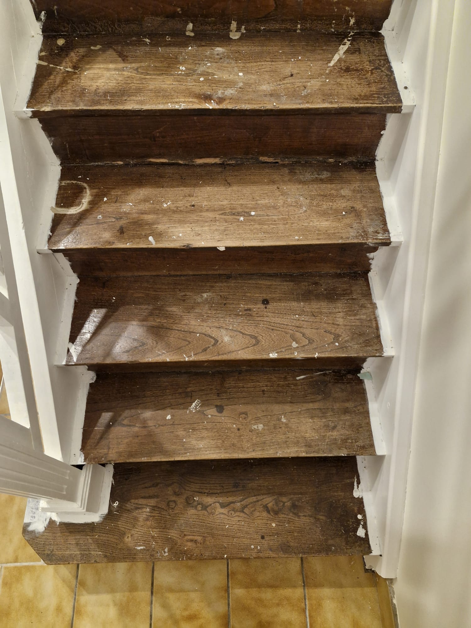 Rénovation escalier à CAUDRY – DELPHINE – Avant travaux – Photo 2