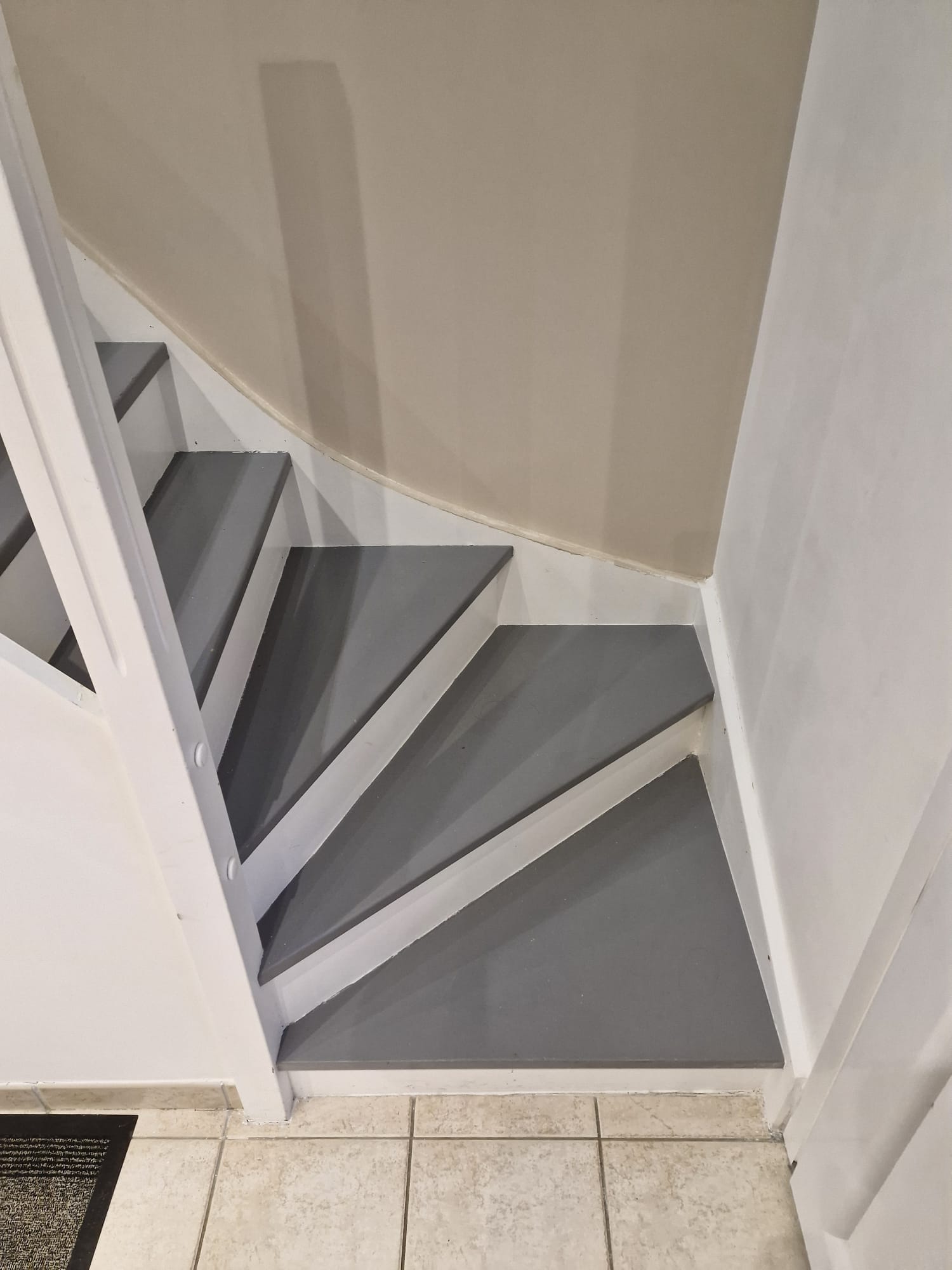 Rénovation escalier à CREPY – FREDERIC – Avant travaux – Photo 2