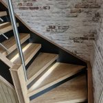Dimitri transforme son escalier à Nivelle