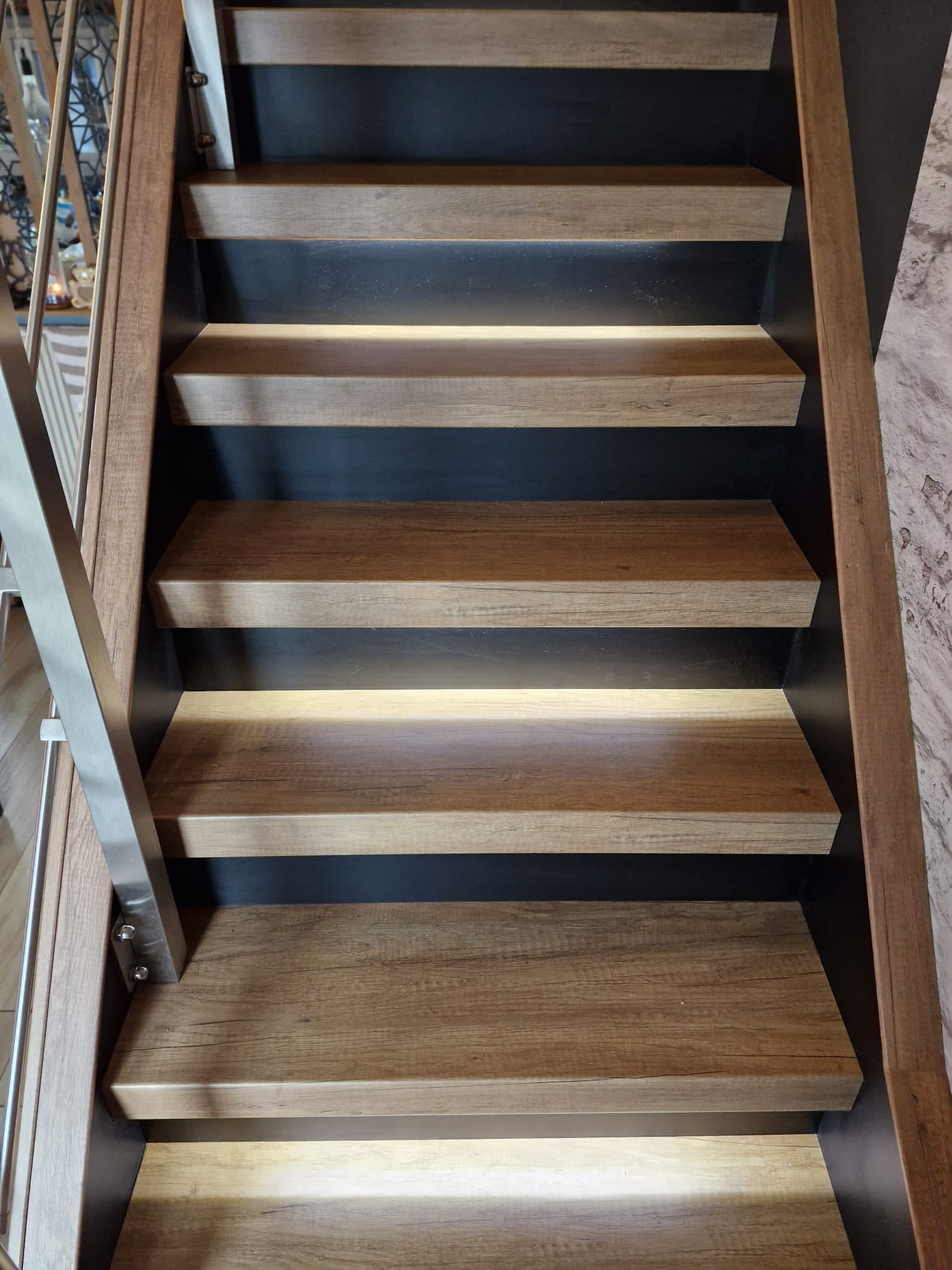 Rénovation escalier à NIVELLE – DIMITRI – Après travaux – Photo 5