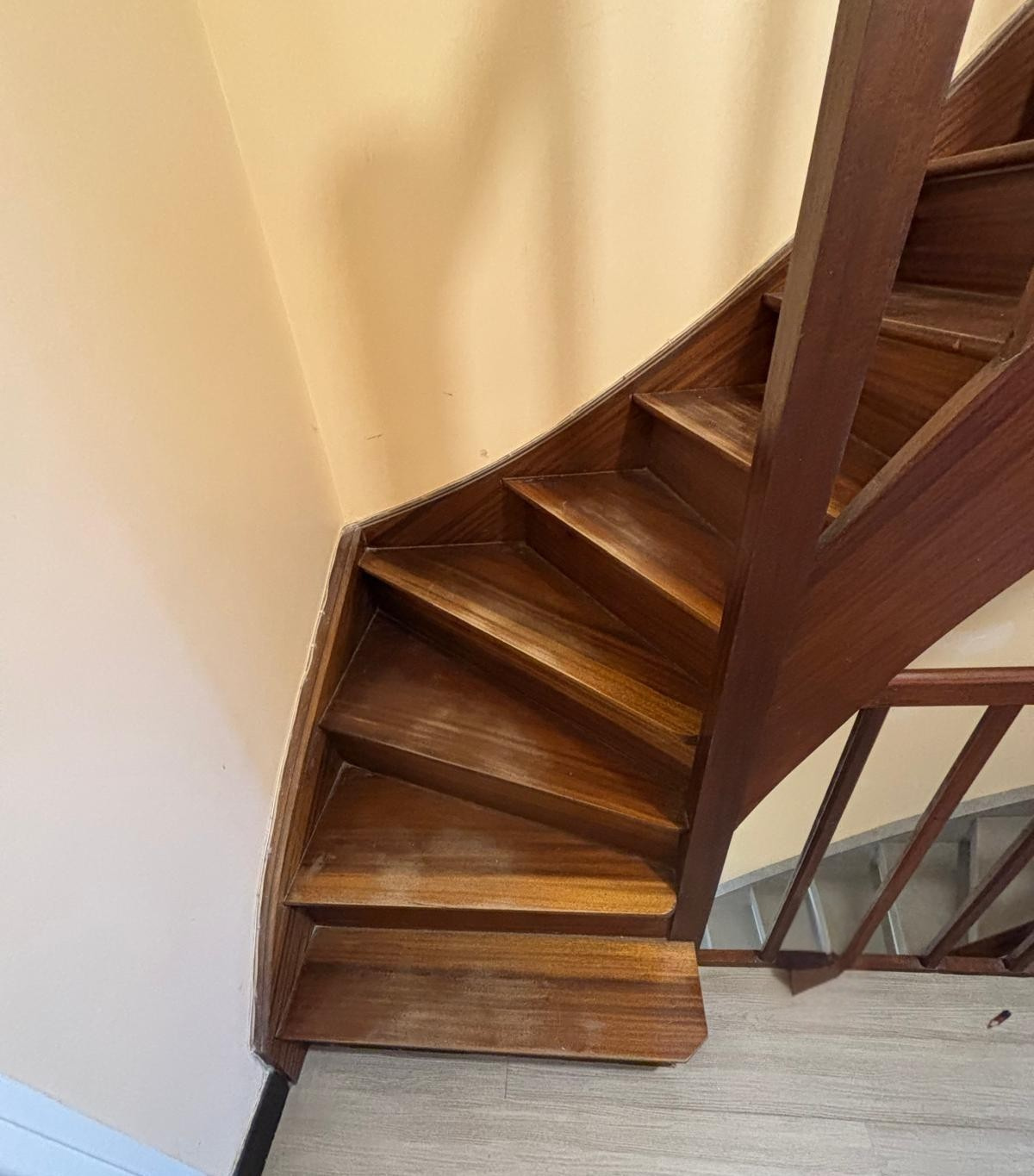 Rénovation escalier à EMMERIN – CHRISTINE – Après travaux – Photo 3