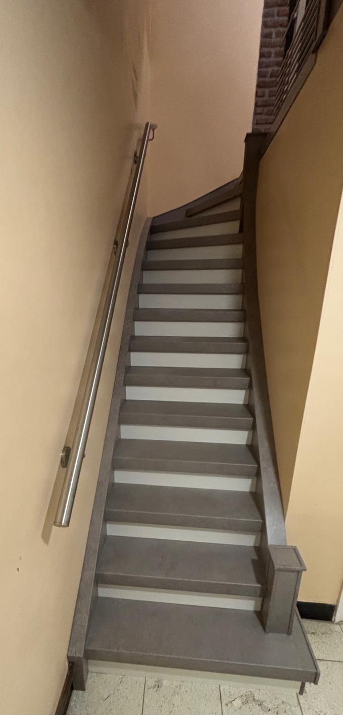 Rénovation escalier à EMMERIN – CHRISTINE – Après travaux – Photo 4