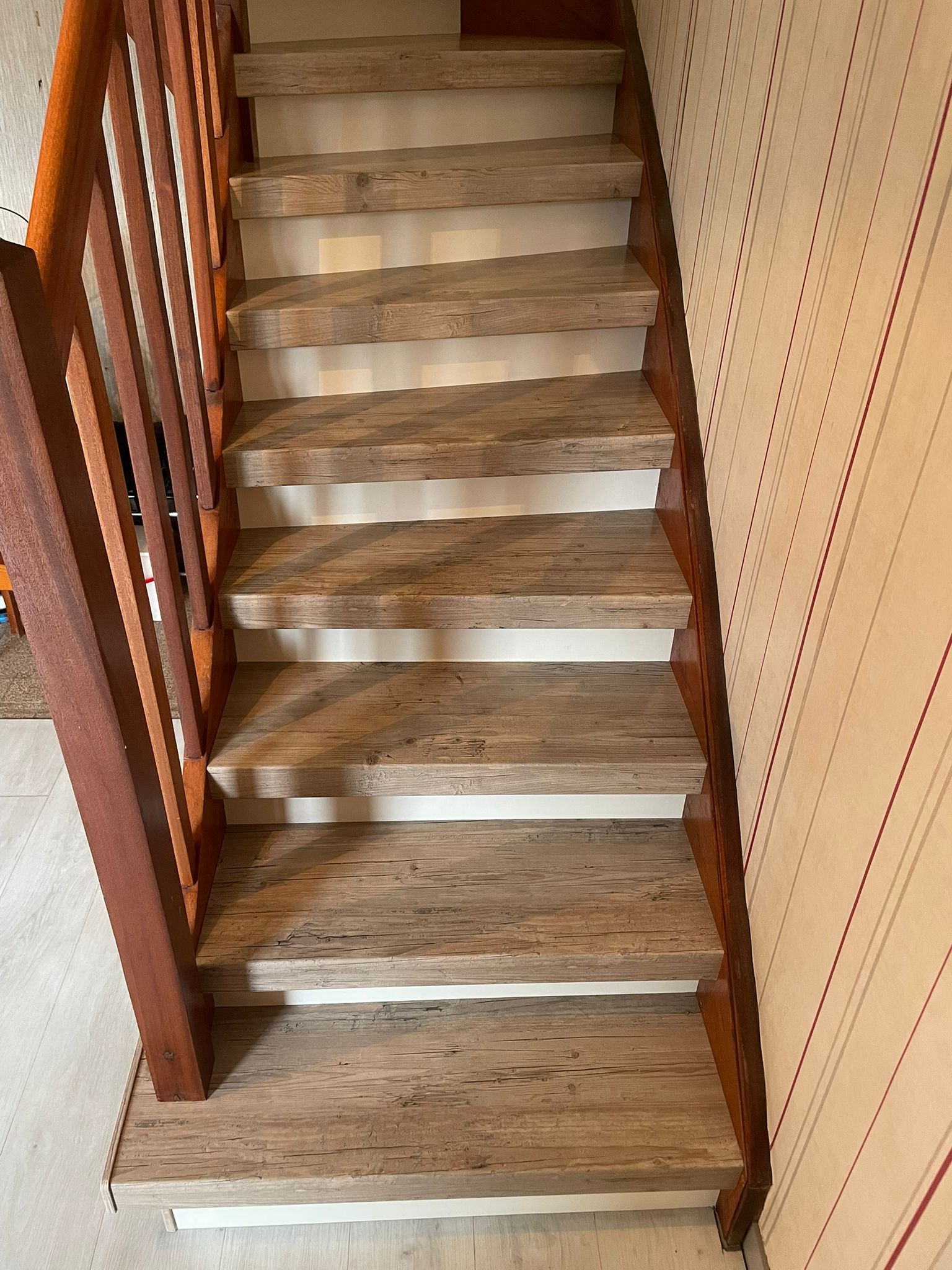 Rénovation escalier à BILLY BERCLEAU – ERIC – Après travaux – Photo 3