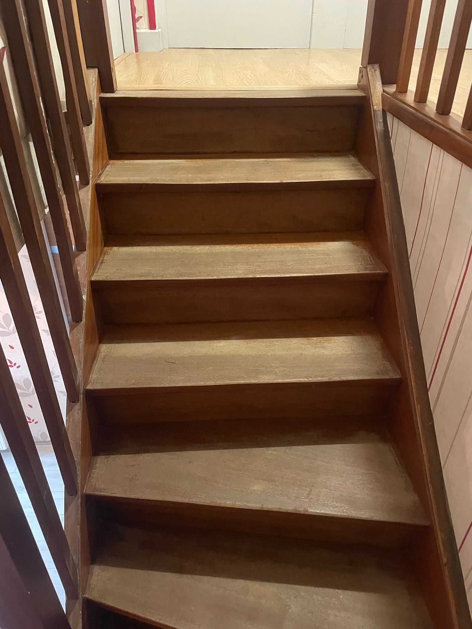 Rénovation escalier à BILLY BERCLEAU – ERIC – Avant travaux – Photo 2