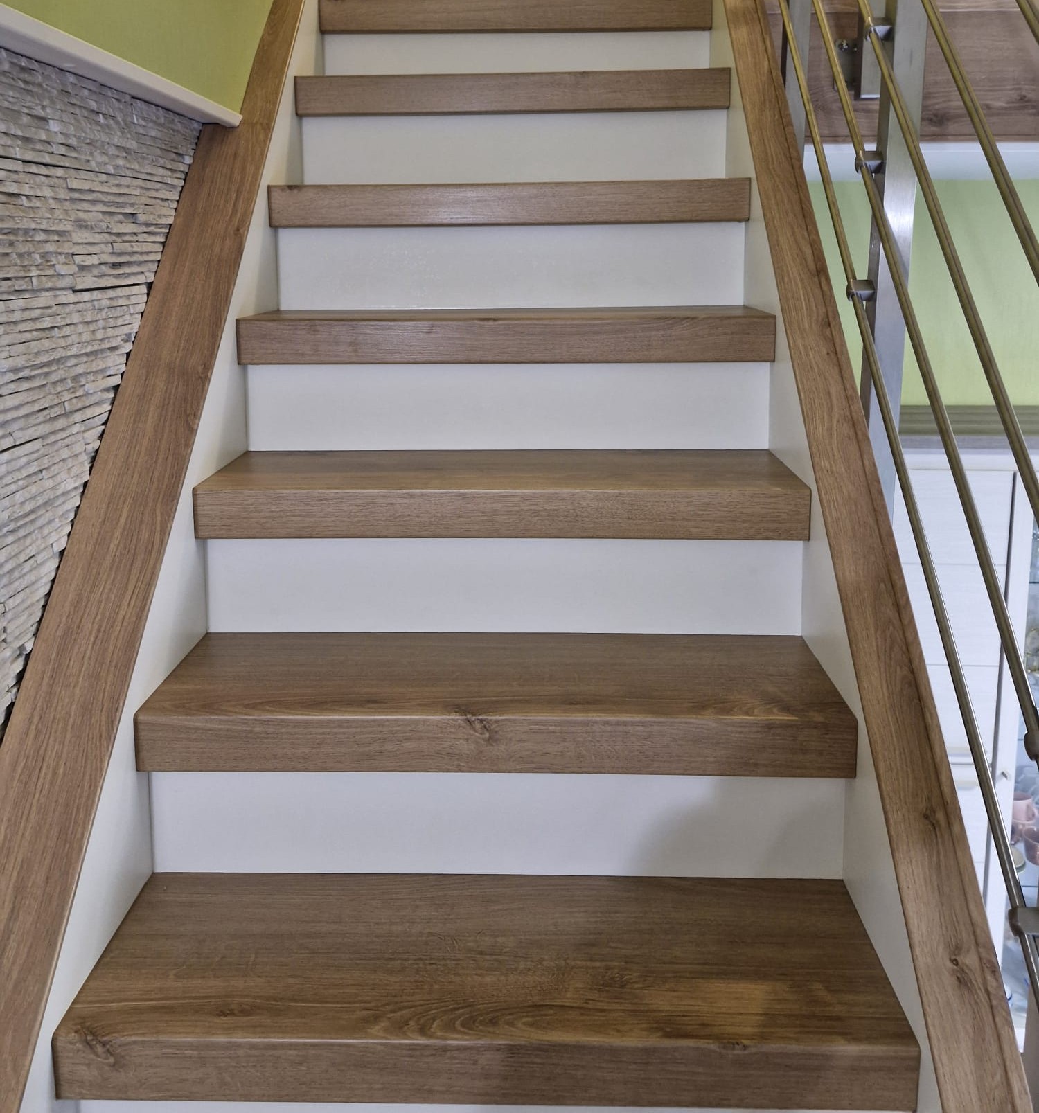 Rénovation escalier à MAROEUIL – MARTINE – Après travaux – Photo 4