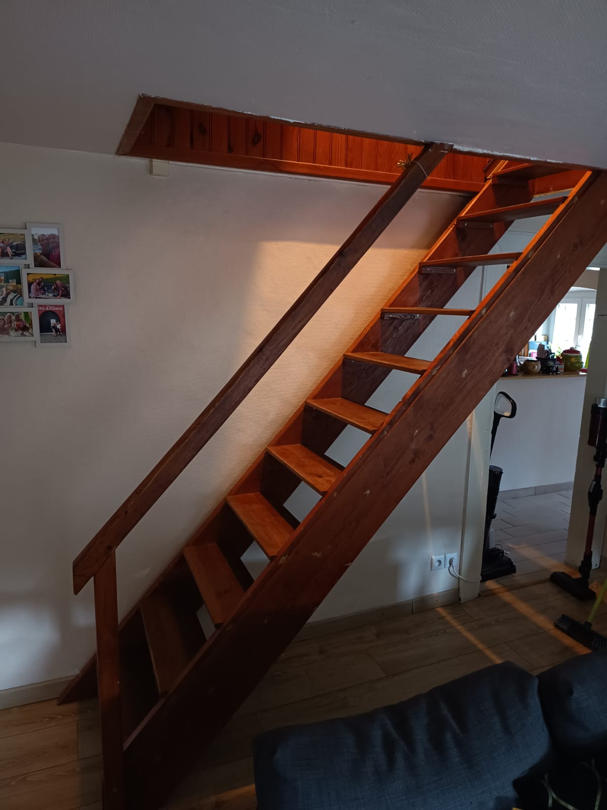 Rénovation escalier à LAUTENBACHZELL – OLIVIA – Avant travaux – Photo 2