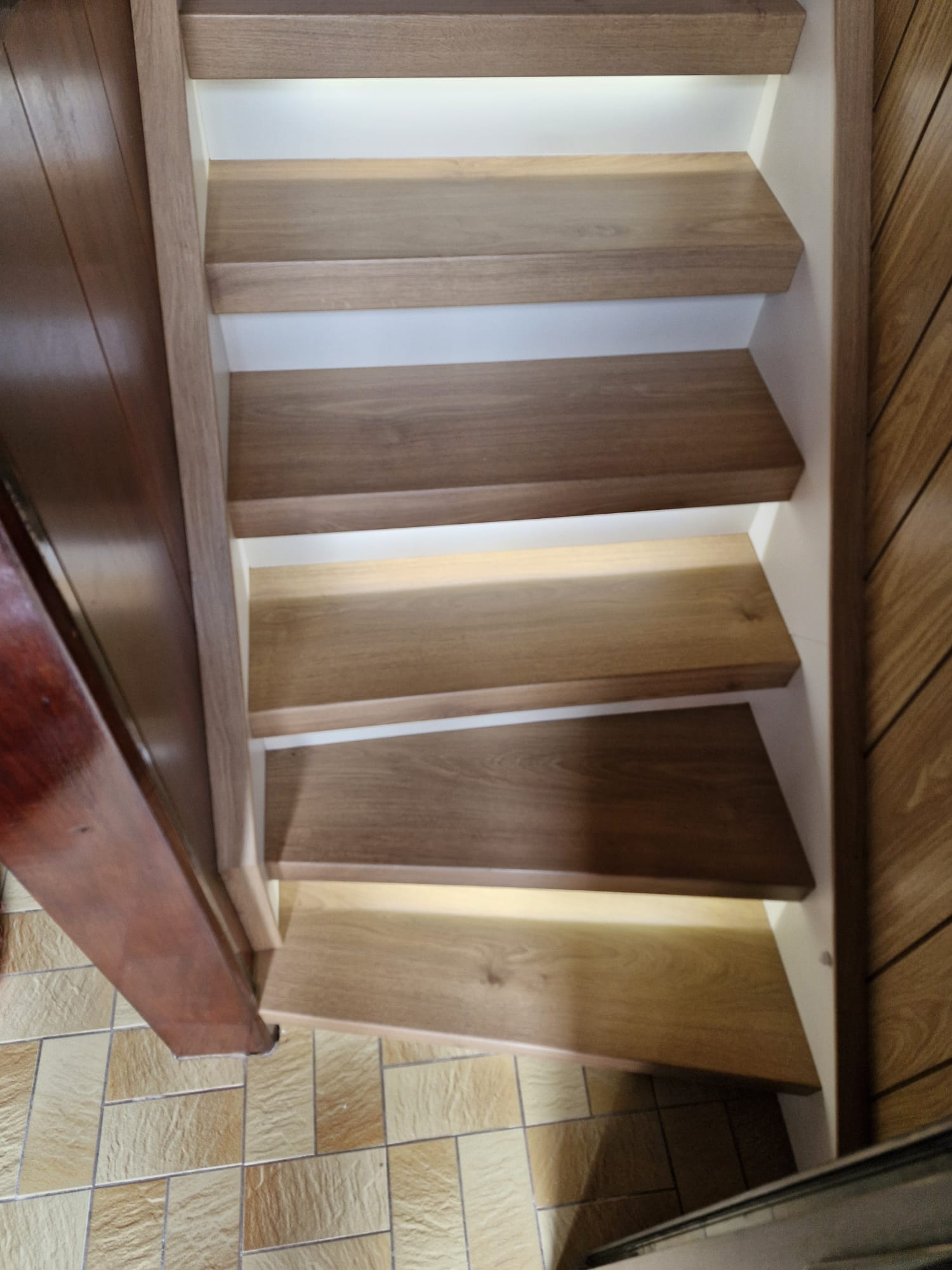 Rénovation escalier à MONS – JEANNINE – Après travaux – Photo 3