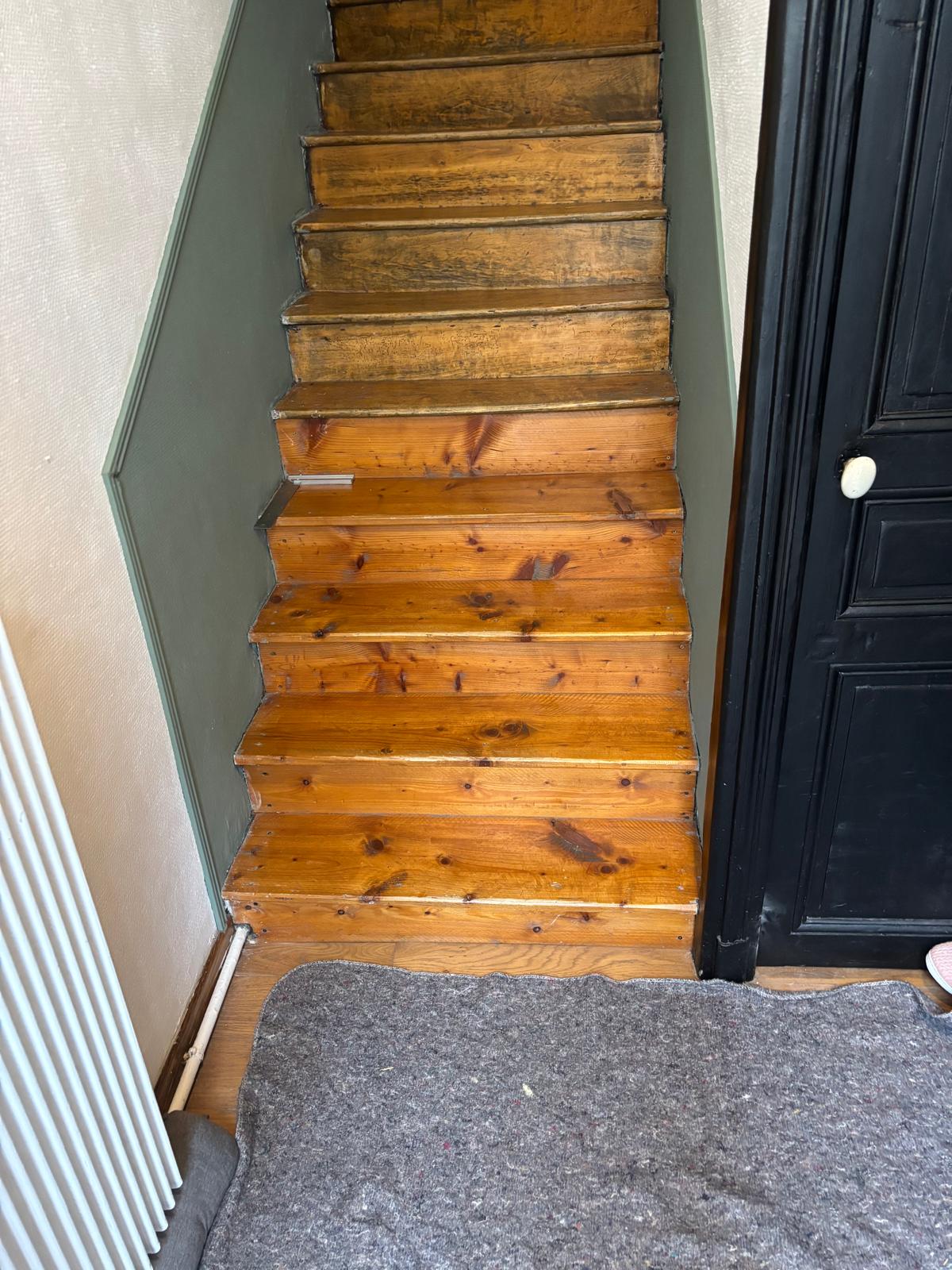 Rénovation escalier à REIMS – PIERRE NICOLAS – Avant travaux – Photo 2