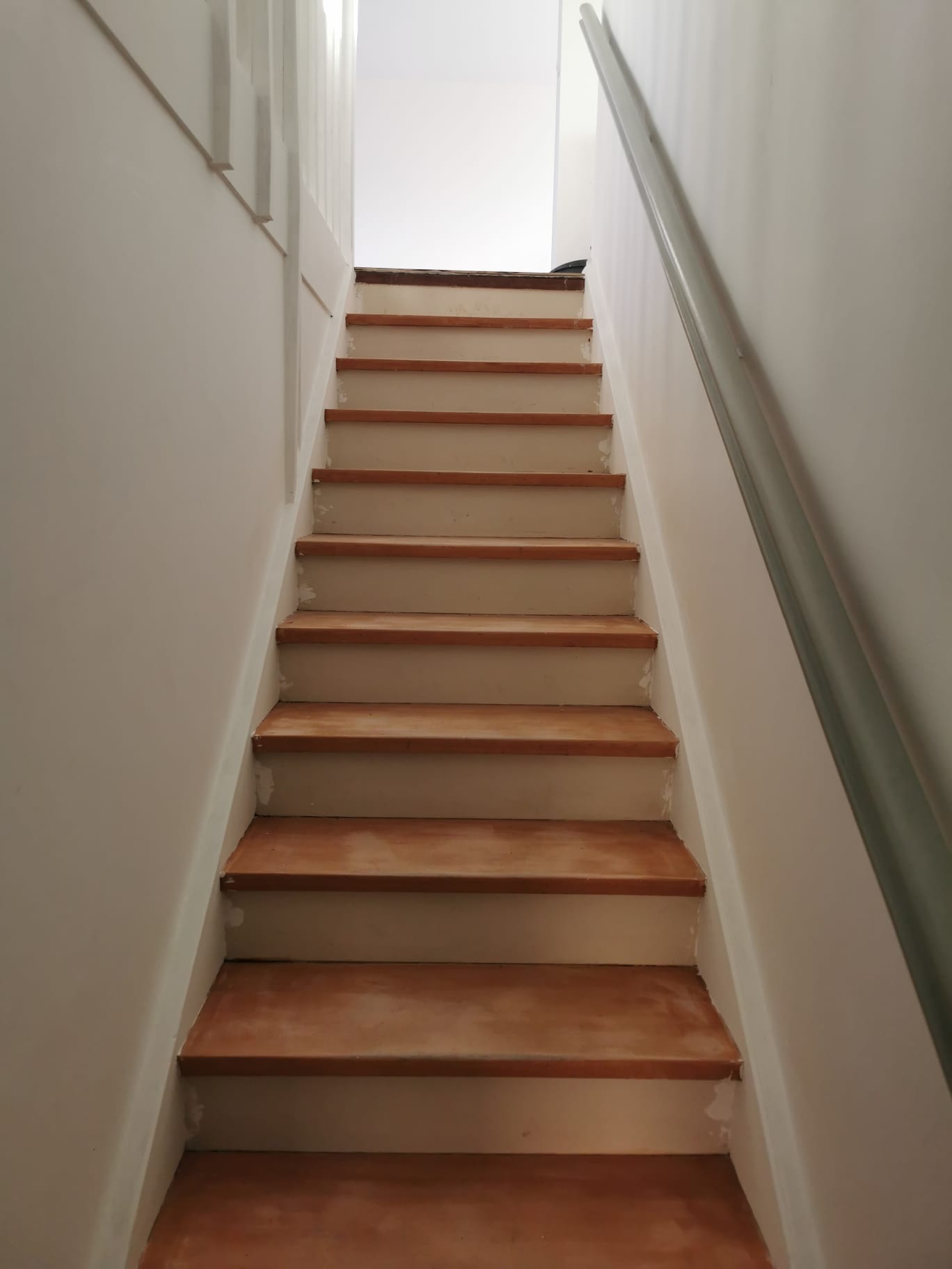 Rénovation escalier à ENNERY – MONIQUE – Avant travaux – Photo 2