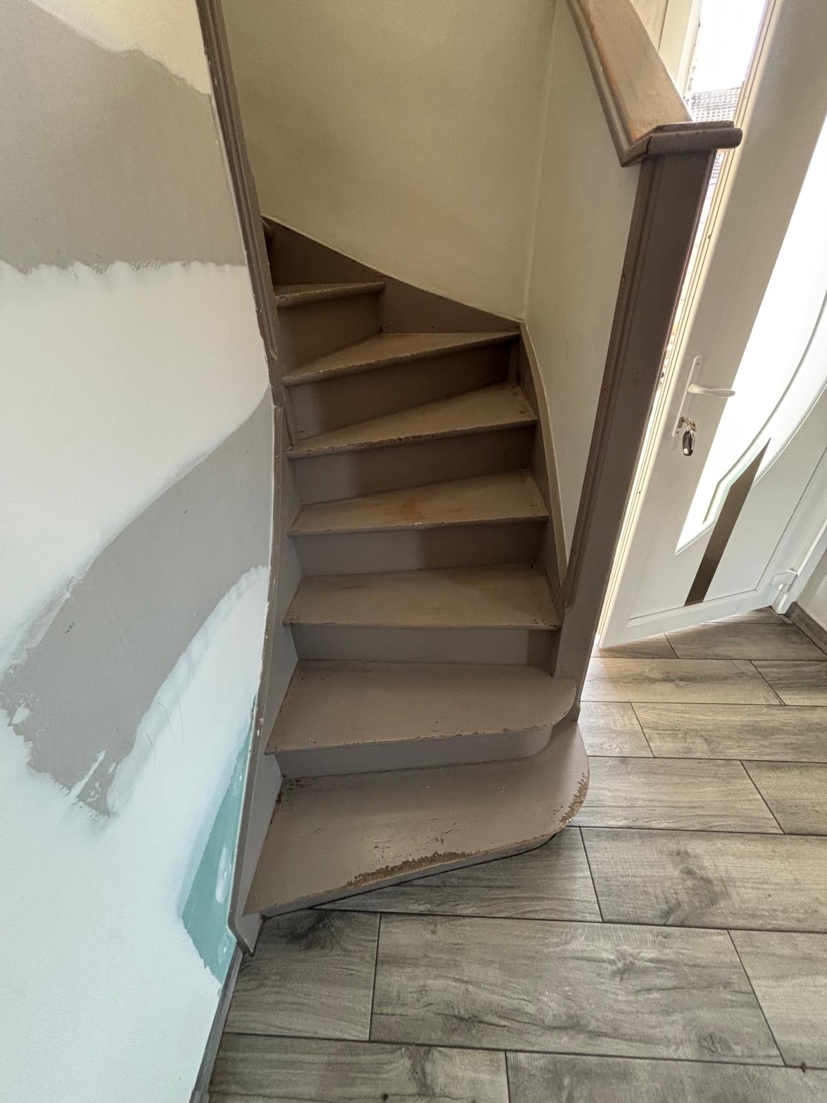 Rénovation escalier à ANNEQUIN – FABRICE – Avant travaux – Photo 2